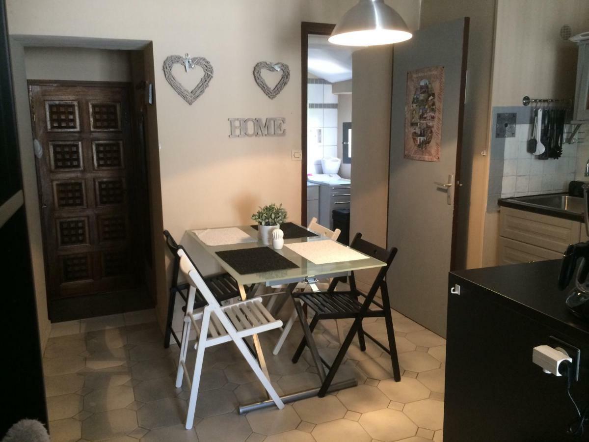 Appartement Nostradamus à Saint-Rémy-de-Provence Extérieur photo